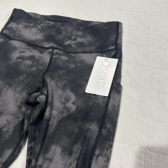 Athleta Cropped Leggings - Picture 4 of 12